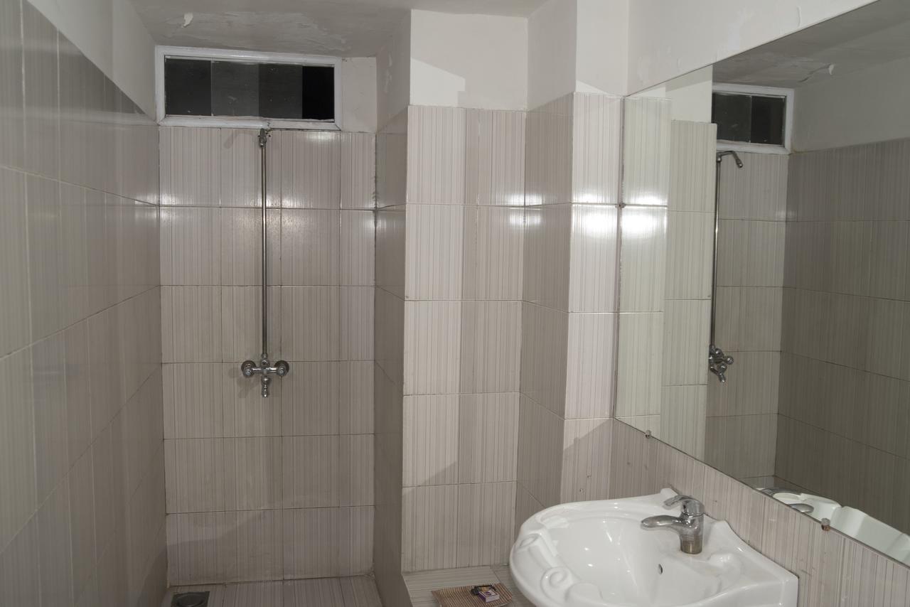 Premier Inn Davis Road Lahore Luaran gambar